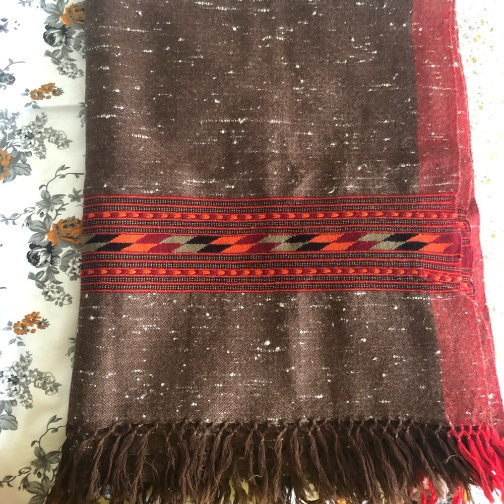 Woolen handwoven stole shawl,color brown with white dots  are angora blend.